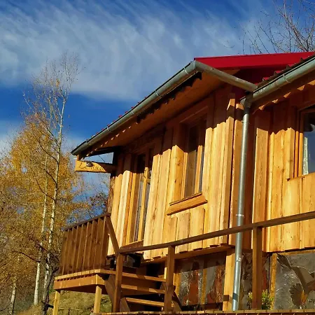 Les Toits Rouges Et Sa Table D'hote Gourmande Bed & Breakfast *