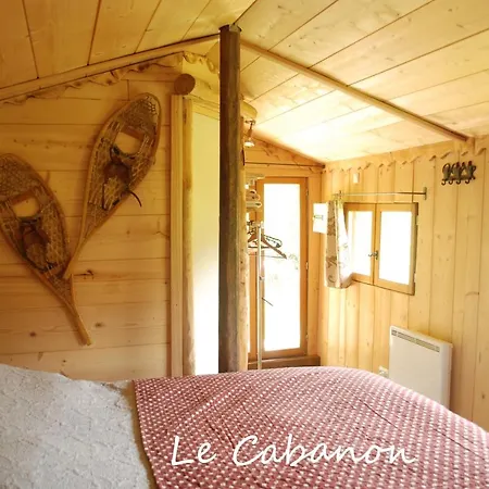 Bed & Breakfast Les Toits Rouges Et Sa Table D'hote Gourmande Saint-Étienne-de-Tinée